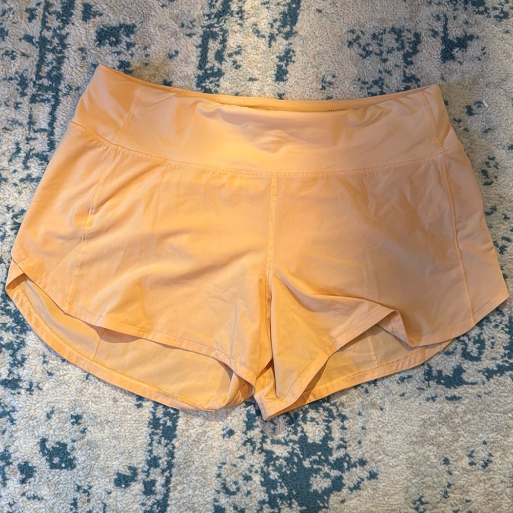 Lululemon speed up shorts. Mid rise. Size 8. Great condition. No rips/stains.
